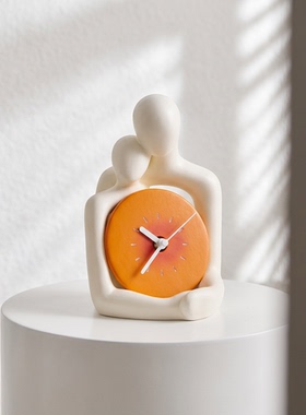 创意手工陶瓷人物桌面时钟摆件