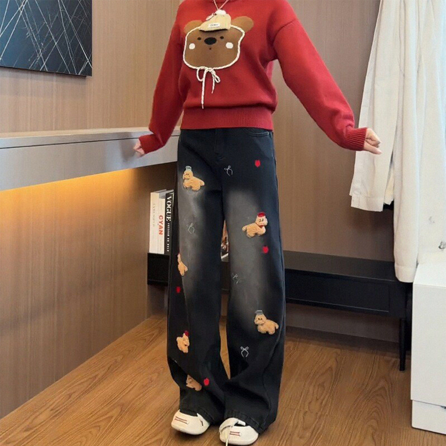 圣诞刺绣小狗牛仔裤女今年冬季大码加厚女裤新款宽松好看直筒裤子,淘宝优惠券,粉丝福利购,淘宝优惠卷