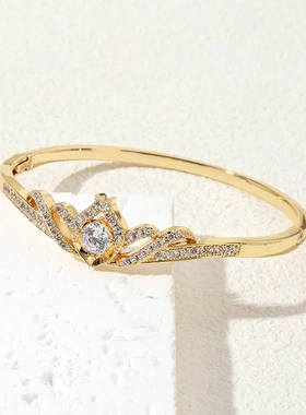 跨境饰品 时尚高级带钻钉子王冠手镯气质新款女士手镯排钻