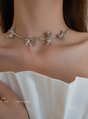 法式冷淡风甜酷蝴蝶结项链女小众设计时尚气质锁骨链气质个性颈链