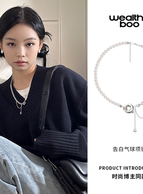 字母吊坠项链轻奢女生生日礼物