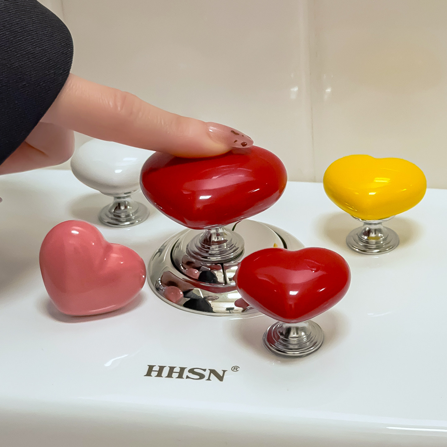 陶瓷爱心马桶按钮保护美甲专用卫生间水箱开关按键通用马桶按压器,淘宝优惠券,粉丝福利购,淘宝优惠卷