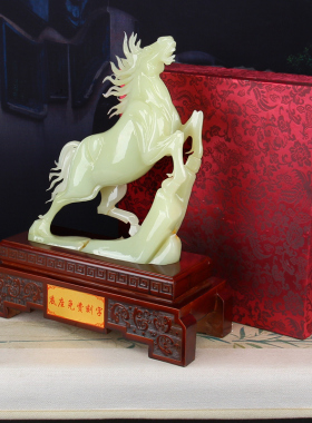 源帝朝延玉马公司办公室摆件