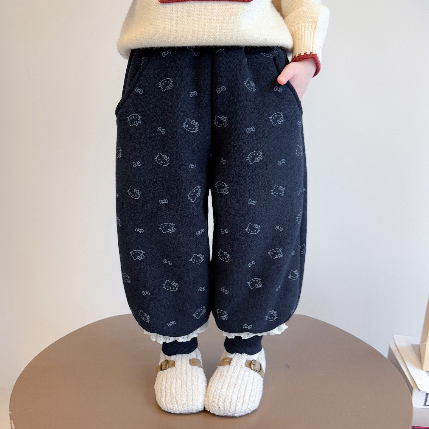 女小童花边加绒裤子冬季儿童猫咪加厚卫裤冬装女宝宝一体绒休闲裤,淘宝优惠券,粉丝福利购,淘宝优惠卷