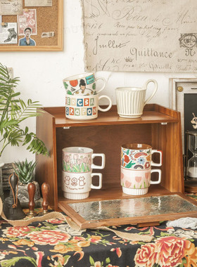 旧色桌面玻璃实木收纳