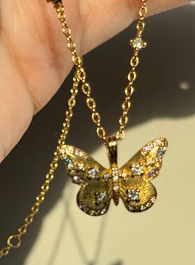 小众设计感彩锆精工梦幻拉丝蝴蝶