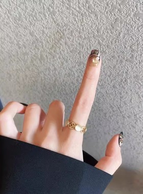 轻奢金色镂空猫眼石开口食指戒