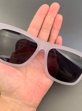 防紫外线方形百搭男女大脸型墨镜