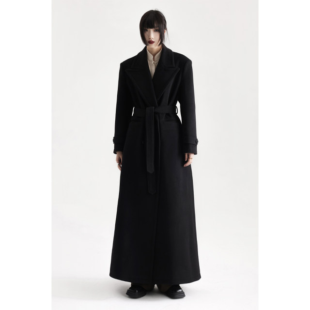 October new ultra black lapel wool coat