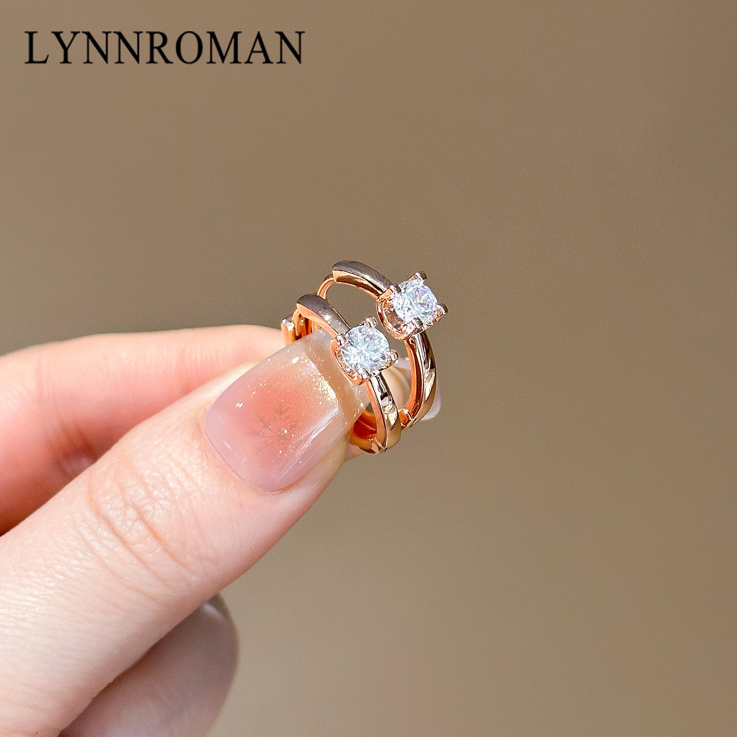 LYNNROMAN小众设计感个性对戒形状耳环女2026新款高级感耳圈耳饰,淘宝优惠券,粉丝福利购,淘宝优惠卷