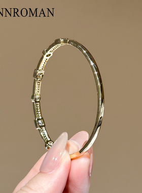 水晶手镯女高级感轻奢风镶钻