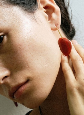 异形红玛瑙黑绳项链女