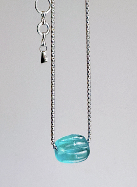 2024年轻奢小众设计感清透蓝绿色ins项链显白温柔气质