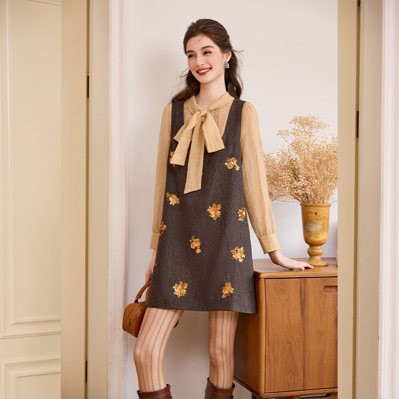 白鹿语蝴蝶结背心裙假两件连衣裙25秋新款高级感千金风亮片A字裙