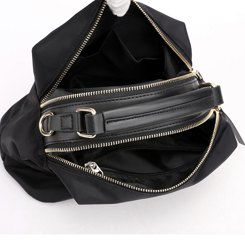 新款女士大容量休闲牛津斜跨小包 潮不儿女士包袋