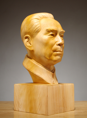 崖柏木雕人物周恩来送礼半身像