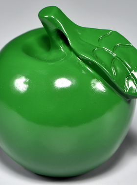 绿色木苹果雕刻摆件新古典