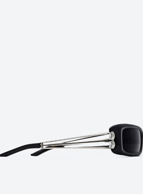 GENTLEMONSTER太阳眼镜