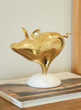 招财进宝金飞猪，轻奢品质黄铜制