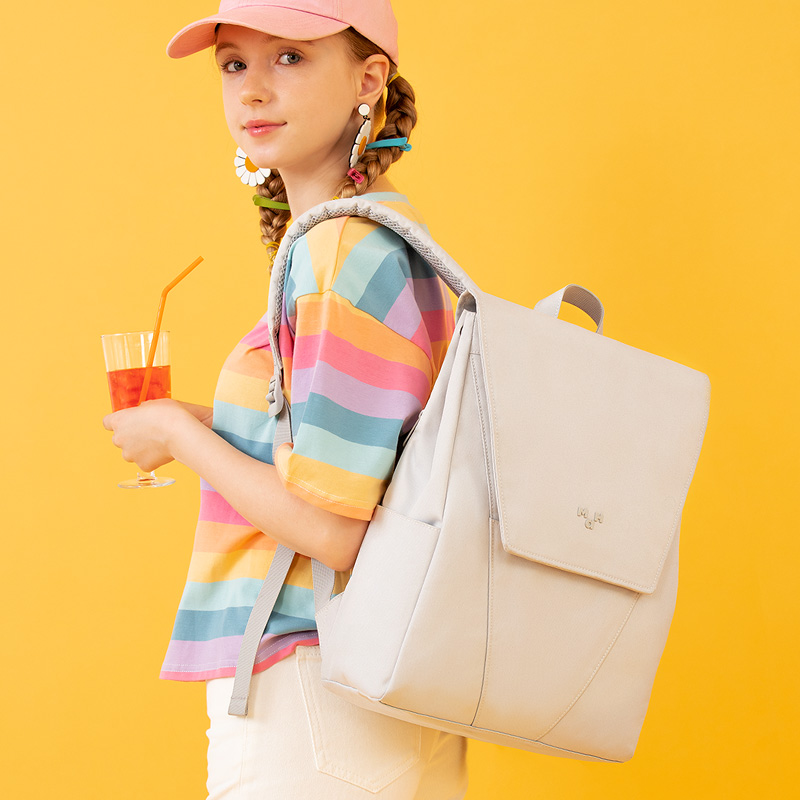 mah羊舍联名款日系简约女风双肩包 mah双肩背包