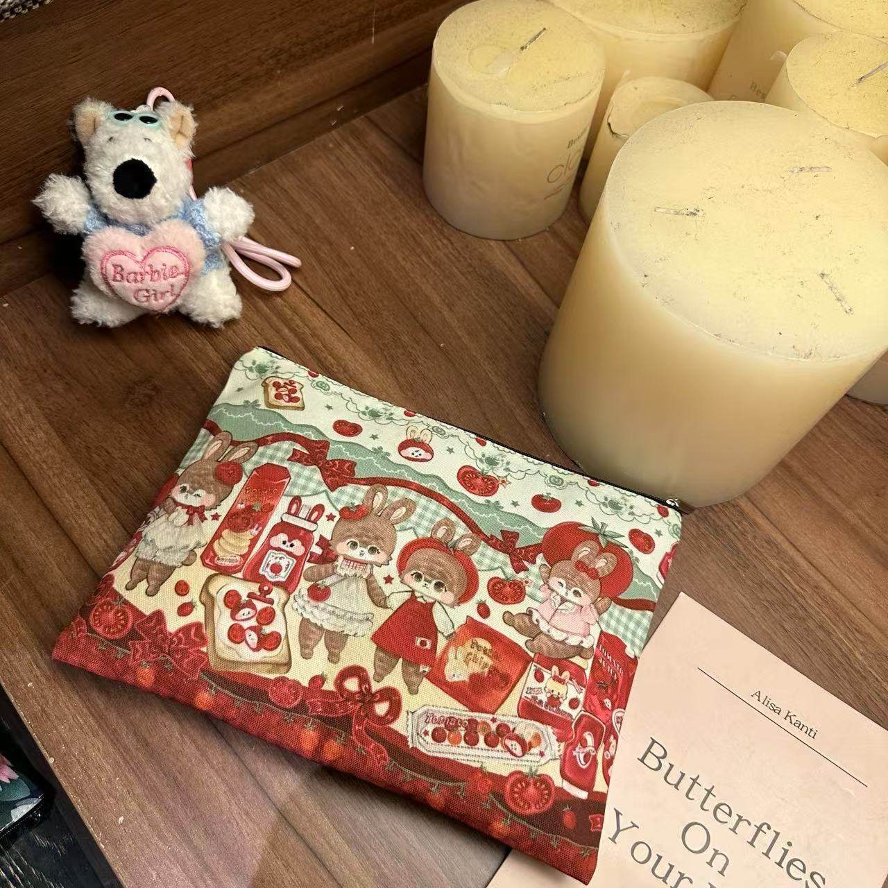 卫生巾收纳包红色番茄兔子手拿包少女大容量化妆包便携物件收纳袋,淘宝优惠券,粉丝福利购,淘宝优惠卷