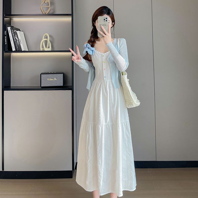 彩色排扣吊带连衣裙防晒衫两件套夏季甜美气质显瘦度假风白色长裙