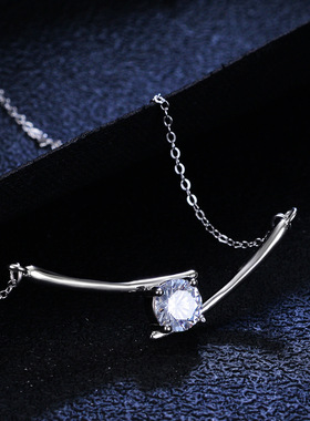 s925纯银吊坠1克拉莫桑石项链女时尚交叉闪电镀PT950 铂金锁骨链