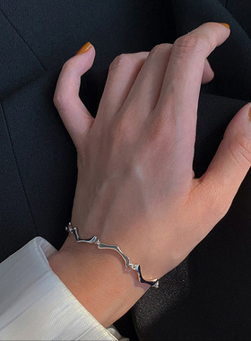 2023 New s925 sterling silver bone bracelet ins niche design