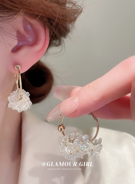 2023 New Arrival Fresh And Sweet Star Round Crystal Flower