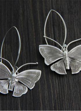 Vintage Silver Color Butterfly Earrings Ancient Metal Hand