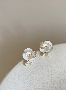 2023 New Arrival Korean Simple Temperament Zircon Shell