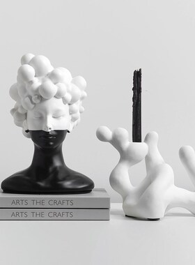 快速发货装饰推荐黑白脸人物树脂摆件轻J奢创意家居酒店样板房客