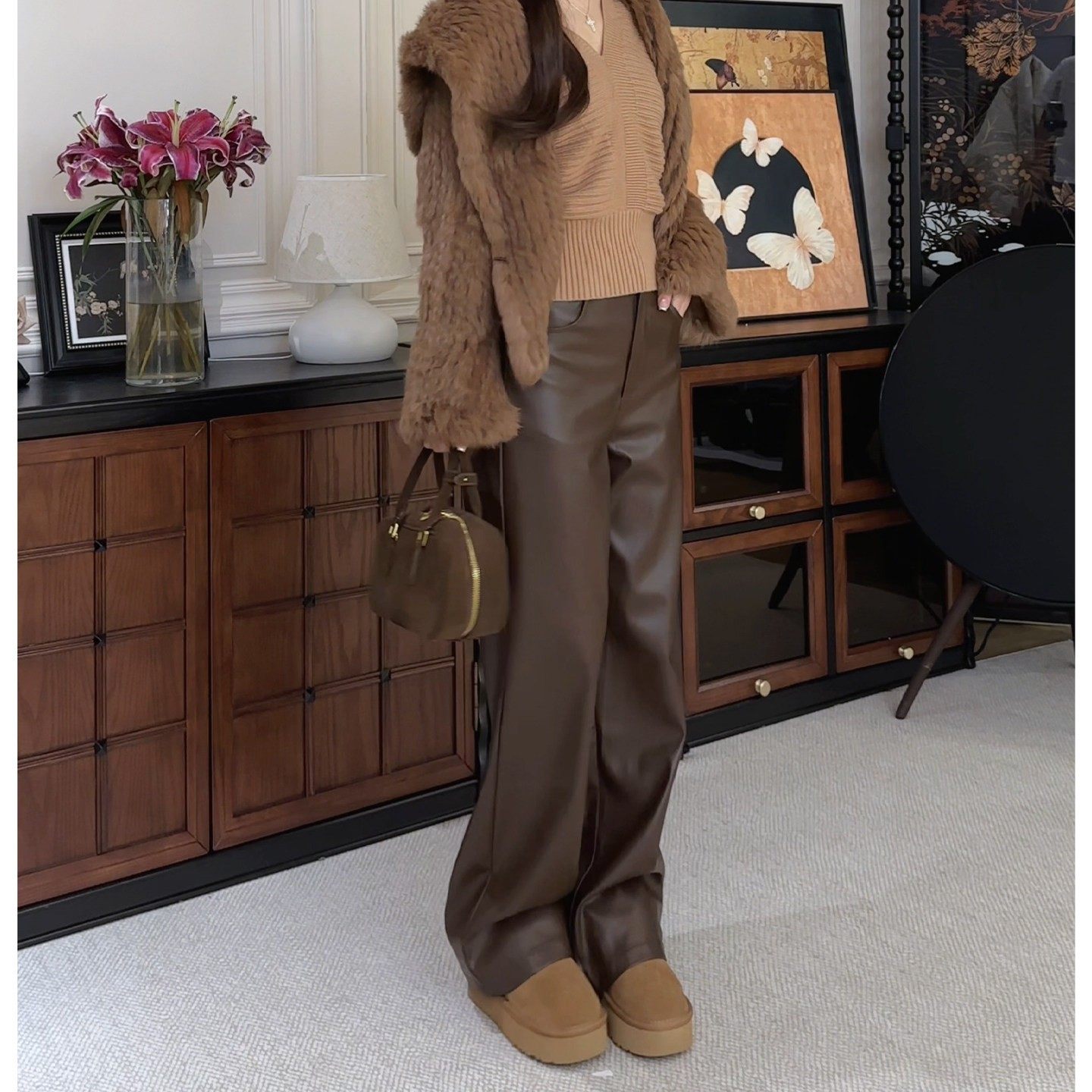 高级感咖色加绒皮裤女2025秋冬新款时尚气质百搭高腰窄版直筒裤子,淘宝优惠券,粉丝福利购,淘宝优惠卷