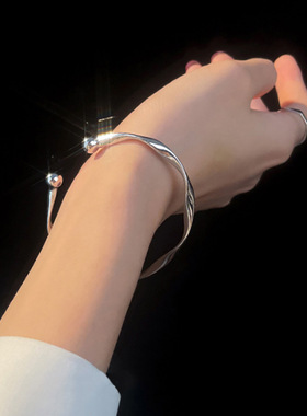 莫比乌斯环手镯女轻奢风手饰礼物