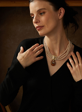 Riotlily/艾特里里金钱豹新年系列项链女款礼物珍珠高端简约