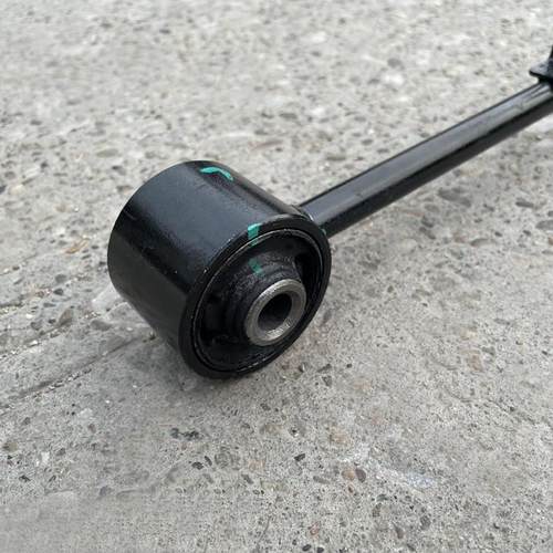 适配五菱原装五菱宏光SS1后平衡杆上臂 五连杆式后悬挂横拉杆小臂 - 图1