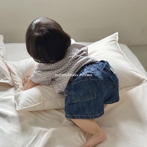 CON韩国进口童装代购26夏男女婴小童薄时尚纯色简约百搭牛仔短裤 - 图1