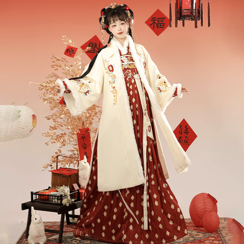 琉璃记 锦婳汉服女冬款齐胸重工刺绣新年战衣日常可爱拜年服