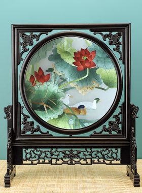 双面绣摆件实木红国风