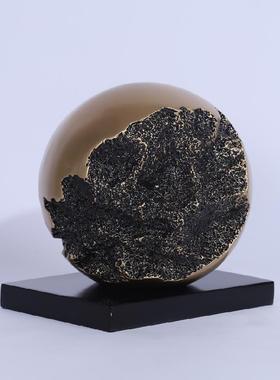 北欧创意仿铜圆球形雕塑摆件现代家居客厅玄关桌面抽象艺术装饰品