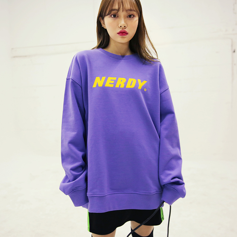 上衣男 LOGO 时尚简约百搭黑色白色 ins 秋冬韩潮 2020 紫色卫衣女 NERDY 上衣男 LOGO 时尚简约百搭黑色白色 ins 秋冬韩潮 2020 紫色卫衣女 NERDY