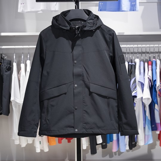 Спортивная ветровка Li Ning ветро- и водоотталкивающая.