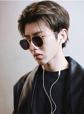 新品热销！超轻防晒墨镜可配近视