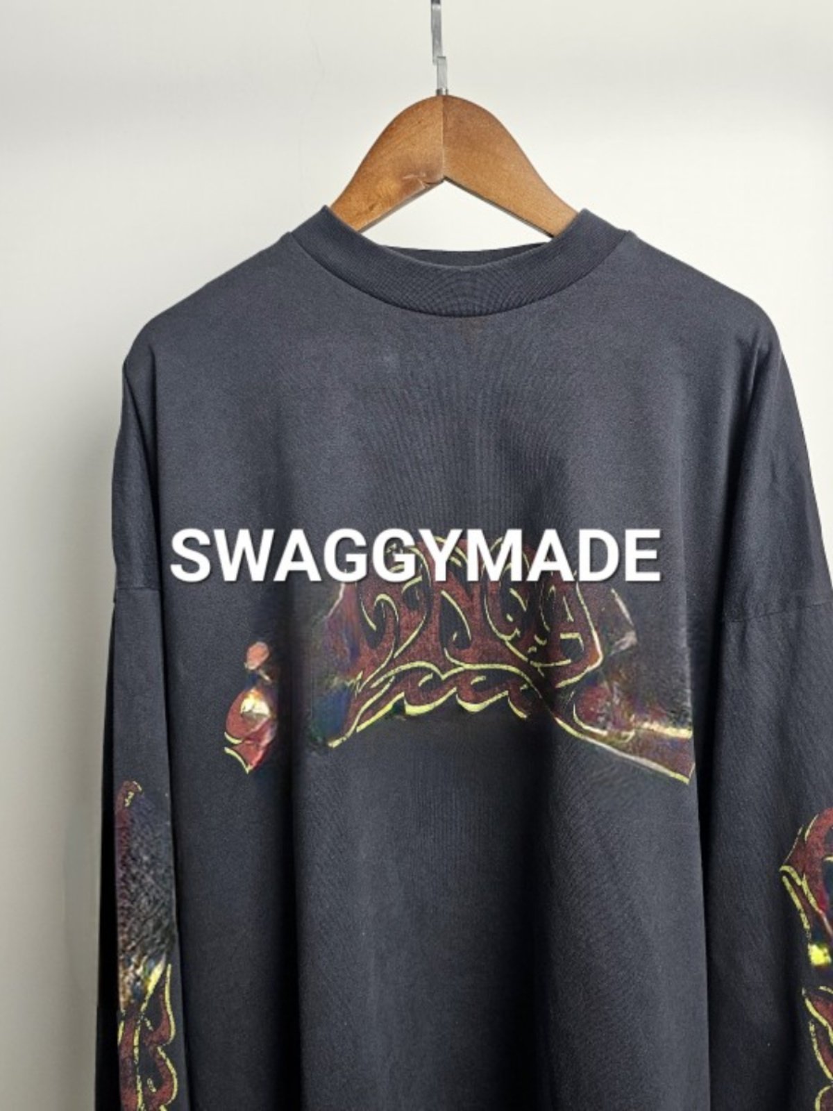 Balenciaga Offshore Vintage Longsleeve T-Shirt in Faded Black/Red