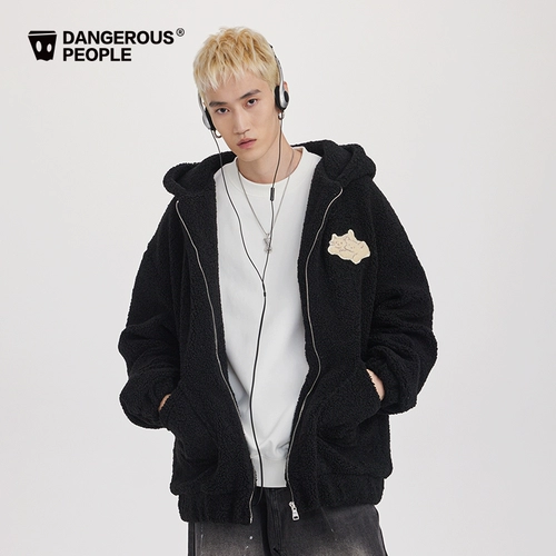 Dangerouspeople Xue Zhiqian DSP DSP Вышитый плюшевый плюшевый