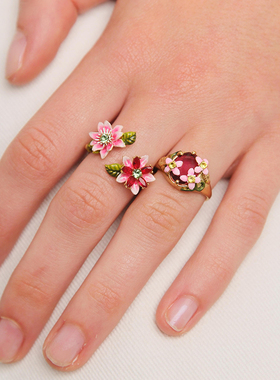 Les Nereides伊甸乐园系列 粉色铁线莲与水晶石 戒指