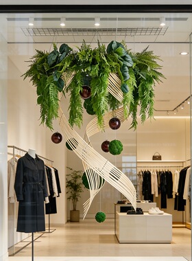 仿真绿植服装店春季橱窗悬挂造景