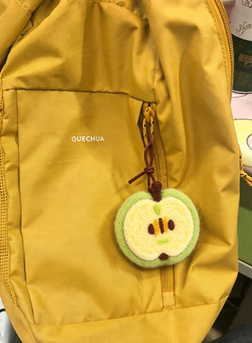 原创超火包包挂件可爱水果小众高级精致毛毡苹果挂饰后视镜装饰品