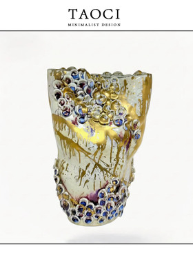 样板间描金浮雕异形陶瓷花器软装
