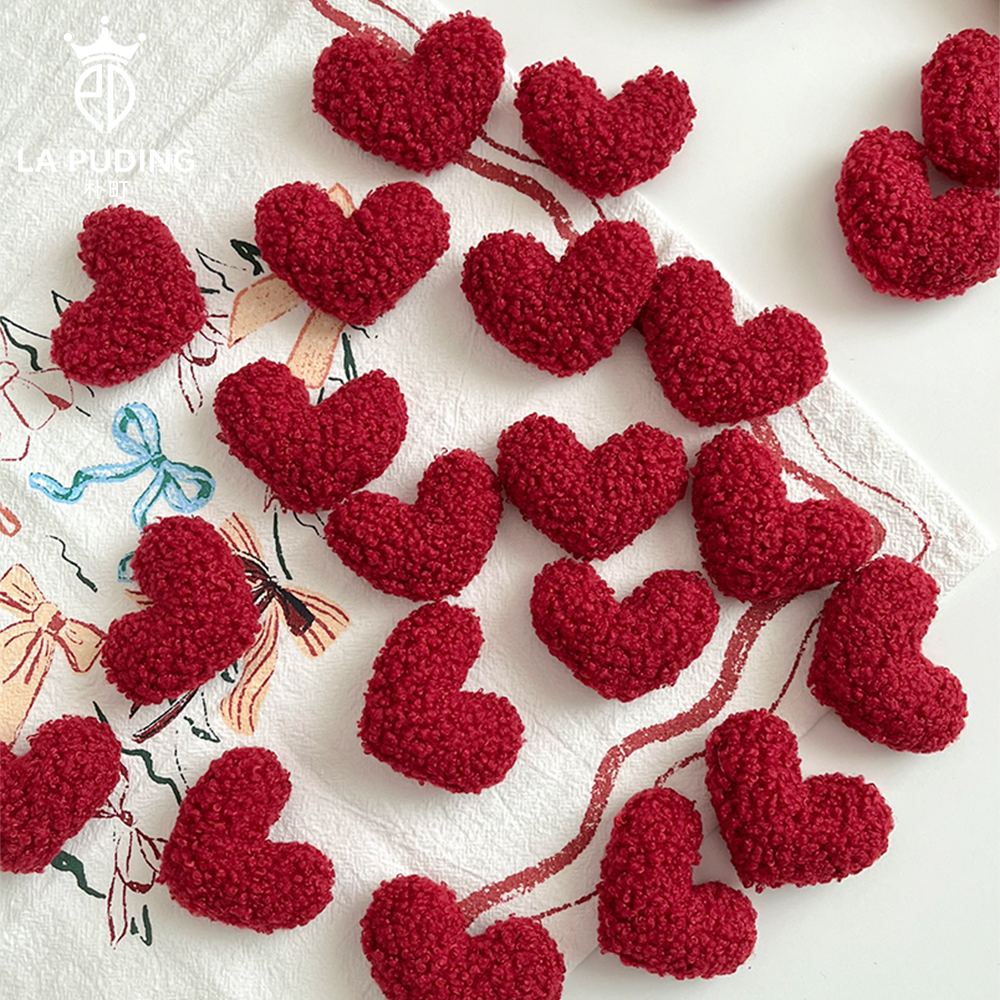 LA朴町 毛绒爱心配饰 浪漫创意花店鲜花花束礼物装饰DIY花艺资材 - 图1